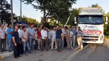 Adıyaman'dan Suriye'ye 2 Tır Gıda Yardımı Gönderildi