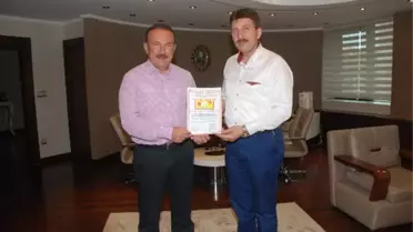 Balkanlardan Başkan Doğan'a Kucak Dolusu Sevgiler
