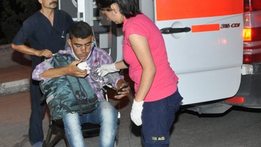 Aksaray'da Suriyelilerin Aracı Takla Attı: 7 Yaralı