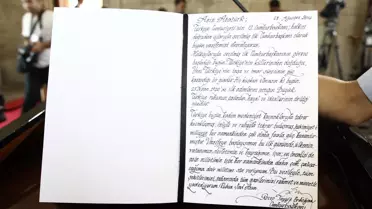 Erdoğan'ın Konuşulan Yazısının Sahibi Bulundu