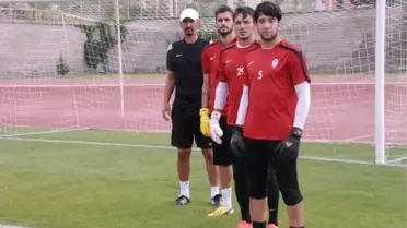 Kayseri Şekerspor'da Kalecilerin Rekabeti