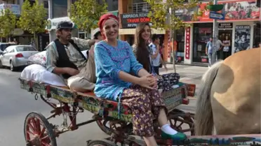 Manisa Üzüm Şenliği'nde Sokaklar Renklendi