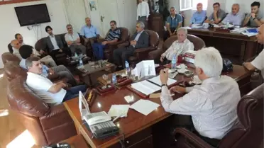 İlçe Başkanından Belediye Başkanına Plaket