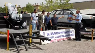 Polislere Simülatörde Emniyet Kemeri Eğitimi
