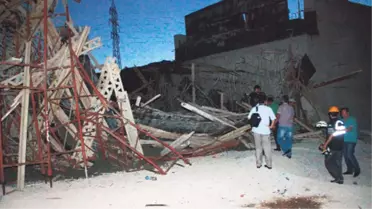 Konya 'Da Üst Geçit İnşaatı Çöktü: 4 Yaralı