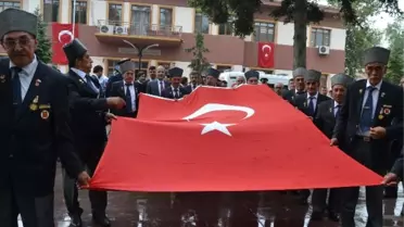 Yenişehir'de Aksiyon Filmi Gibi Kurtuluş Töreni