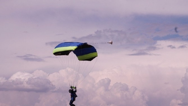 Selçuk'ta Türkiye Paraşüt Şampiyonası Heyecanı