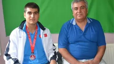 Karate'de Bir Başarı Daha