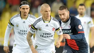 Bursasporlu Holmen, Fenerbahçe'ye Karşı Oynayamayacak