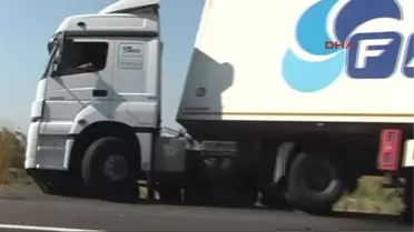 Uçurumun Kenarında 2 Saat Ayağı Frende Bekledi