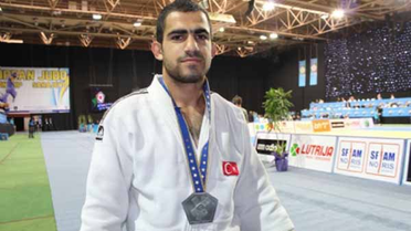 Milli Judocu Ahmet Şahin Kaba, Gümüş Madalya Aldı