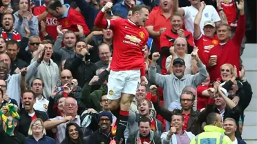 Rooney, Henry'yi Yakaladı!