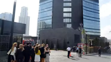 Otelde Yangın Paniği