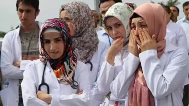 Van'da Asansör Boşluğuna Düşen Doktor Öldü
