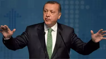 Cumhurbaşkanı Erdoğan 'O banka taşıma suyuyla dönüyor.'