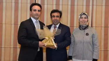 Vali Güzeloğlu ve Eşi, Tayini Çıkan Mülki İdare Amirleriyle Veda Yemeğinde Bir Araya Geldi