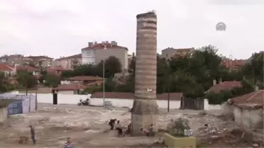 Minaresiyle yaşayan cami ayağa kaldırılacak -