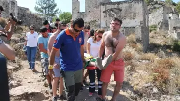 Fethiye'de Kayalıklardan Düşen İngiliz Turist Ağır Yaralandı