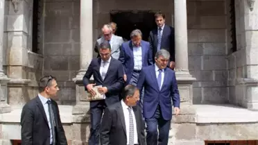 Gül: Tereyağından Kıl Çeker Gibi Çalışıldı