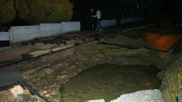 Bodrum'da İçme Suyu Borusu Bomba Gibi Patladı