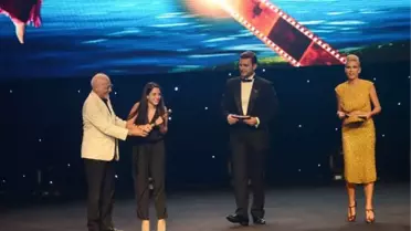 Altın Koza'da 'Telgraf' Krizi Çıkmış