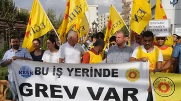 Cizre'de Eğitim-Sen Üyelerinden, İş Bırakma Eylemi