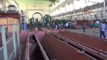 Gölcük'te Su Altında 15 Gün Kalabilen Denizaltılar Yapılacak