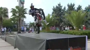 Dünyaca Ünlü Trialciden Muhteşem Şov