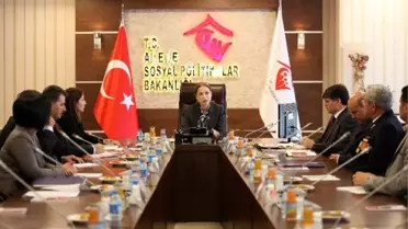 Bakan İslam Şehit Yakınları ve Gazi Derneklerini Kabul Etti