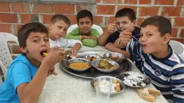 Burhaniye'de Düğün Yemeklerinde Fırın Lezzeti