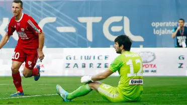 Kaleciden İnanılmaz Hata