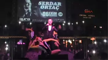 Kemer'de Serdar Ortaç Coşkusu