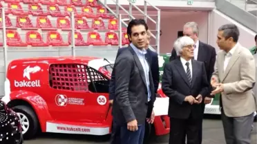 Formula 1'in Patronu Türk Yarış Otomobili Volkıcar'ı İnceledi