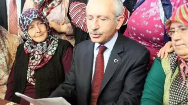 Kılıçdaroğlu'na, Üzüm Üreticisi Büyük İlgi Gösterdi