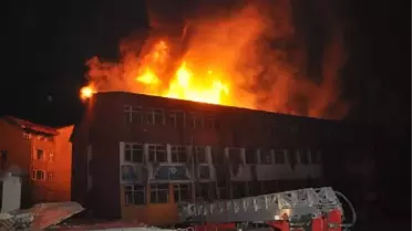 Yüksekova'da Okulu 5'inci Kez Yaktılar