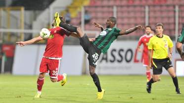 Akhisar Belediyespor'da Douglao Sakatlandı