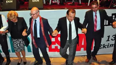 Büyükşehir'den 25 Dernek Başkanı'na Plaket