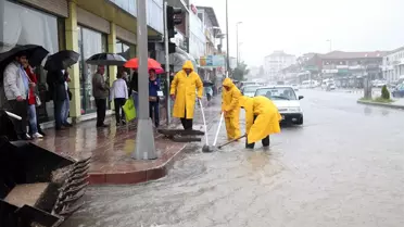 Hatay'da Sağanak Yağış Etkili Oldu