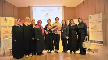 Bağcılar Belediyesi Kadınlar Akademisinde İlk Ders Başladı