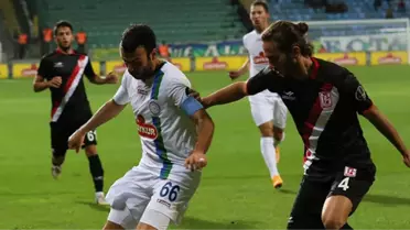 Çaykur Rizespor, Balıkesirspor'la 2-2 Berabere Kaldı