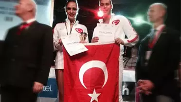 Milli Dansçılarımız 'Salsa'Da Avrupa Üçüncüsü Oldu