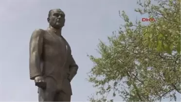 Atatürk Anıtı'nda Bakım Çalışması