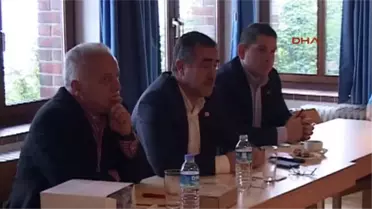 CHP'li Özkes: Benim Başörtüsüyle Hiç Bir Sorunum Yok