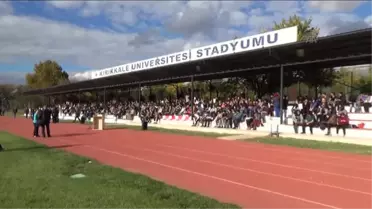 Kırıkkale'de Eğitimli Köpeklerle Gösteri Sunuldu