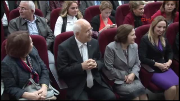 Milletvekili Nazlıaka Manken Oldu