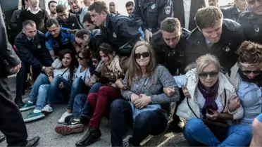 Validebağ'daki Şovmenlere Kötü Haber