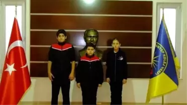 Gkv'lilerin Altın Kulaçları Yine Şampiyon