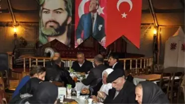 İmam Hüseyin, 'Oruç Açma' Programında Anıldı