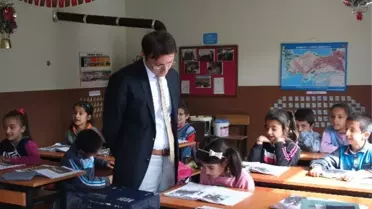 Sincik Kaymakamı Efendioğlu Köy Gezilerine Devam Ediyor