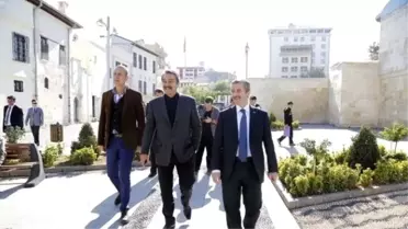 Ünlü Sanatçı Kadir İnanır ve Yazar Ahmet Ümit Şahinbey'i Gezdi